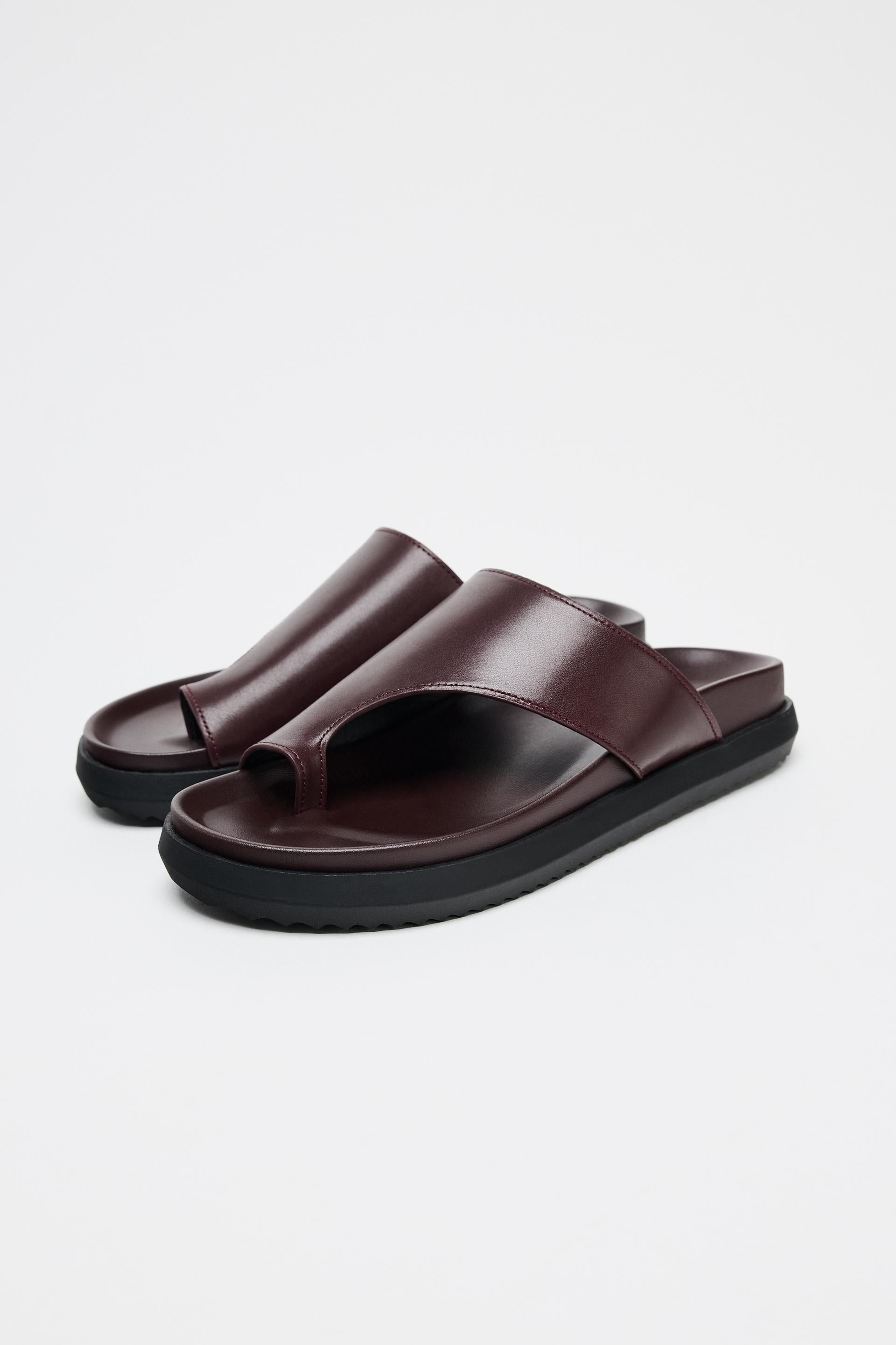 FLAT LEATHER SLIDER SANDALS