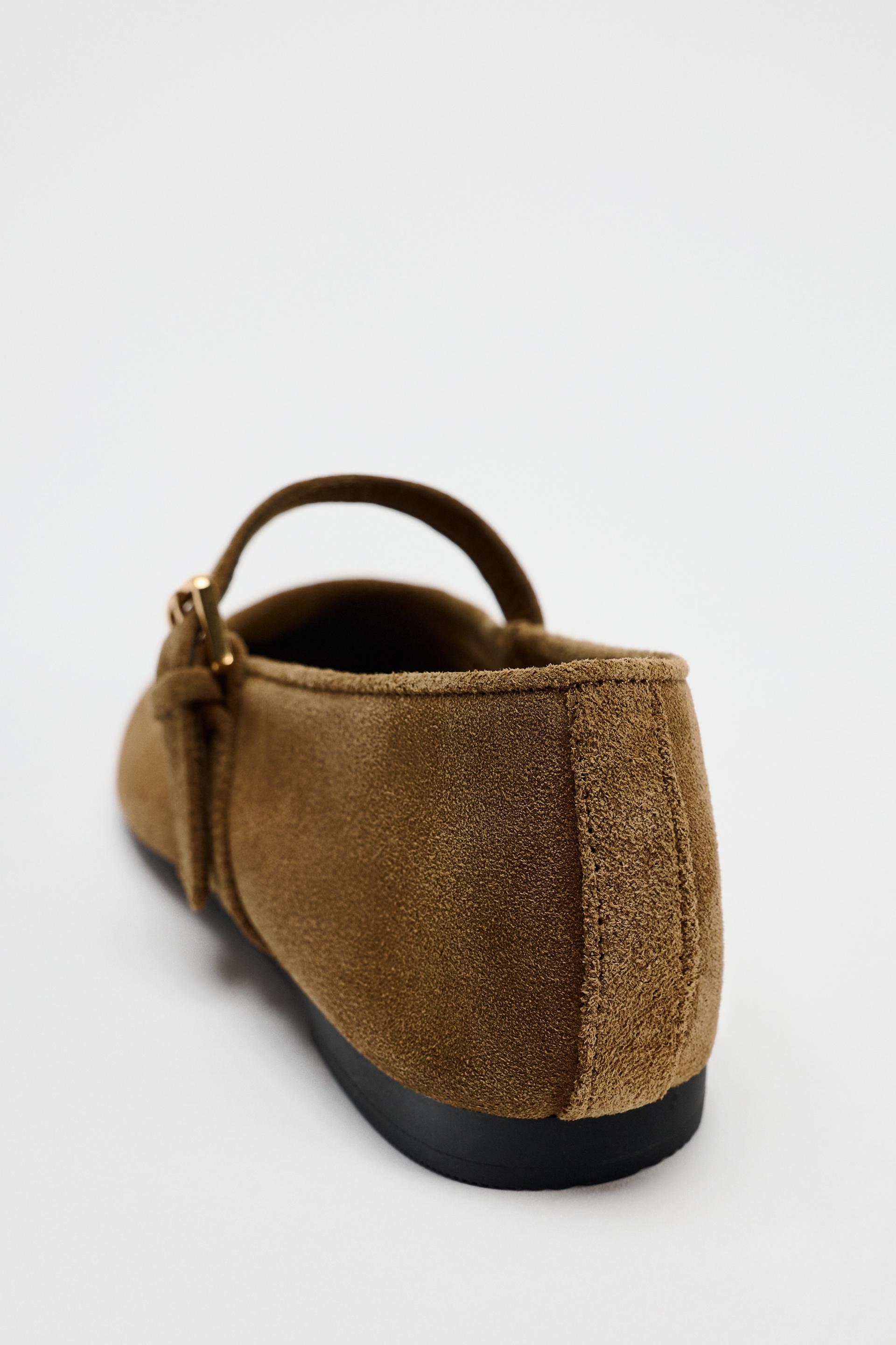 SPLIT SUEDE BALLERINAS