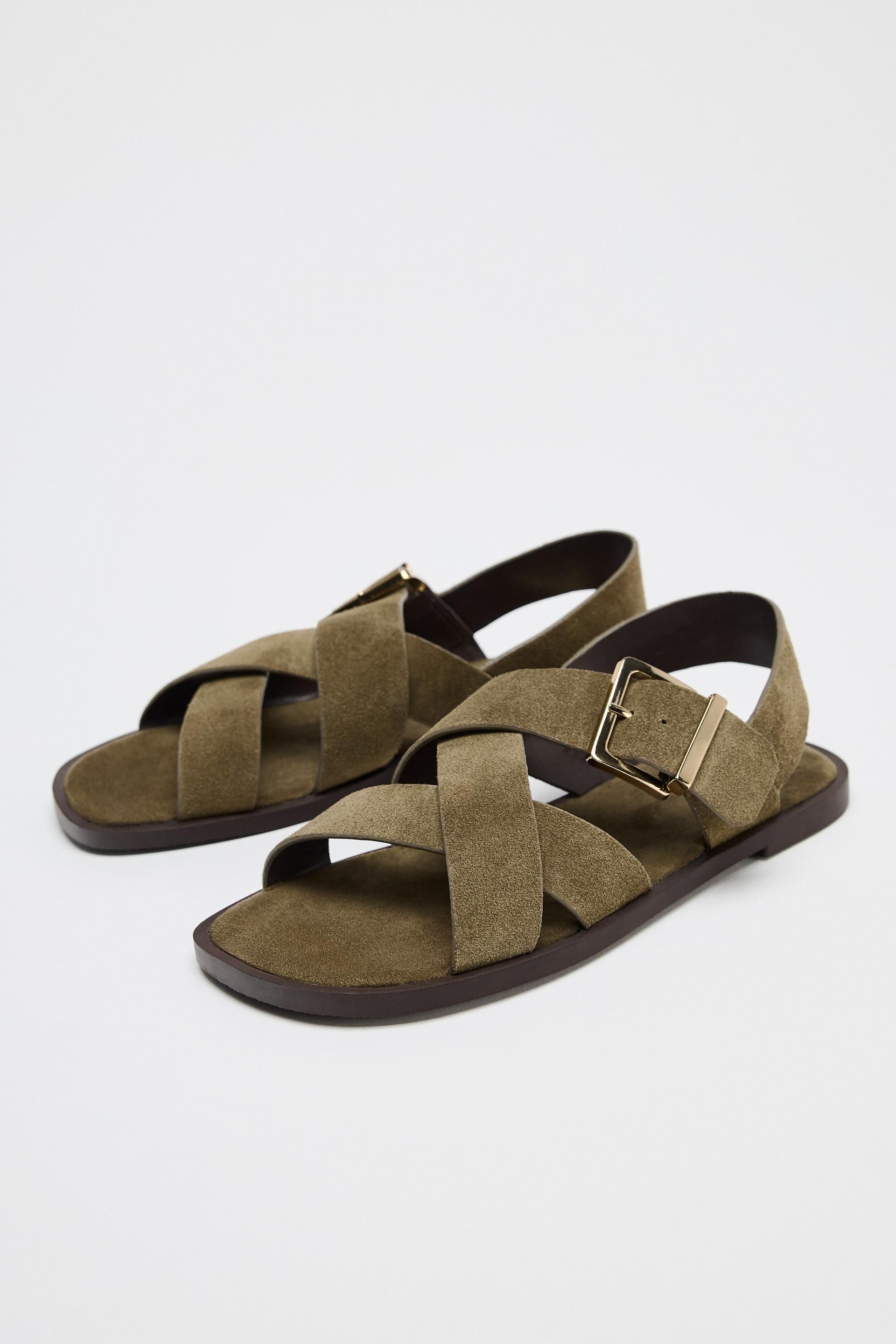 FLAT SPLIT SUEDE STRAP SANDALS